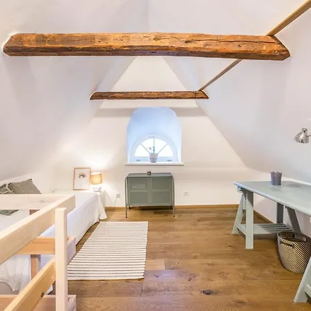 Jules Reetdachkate *