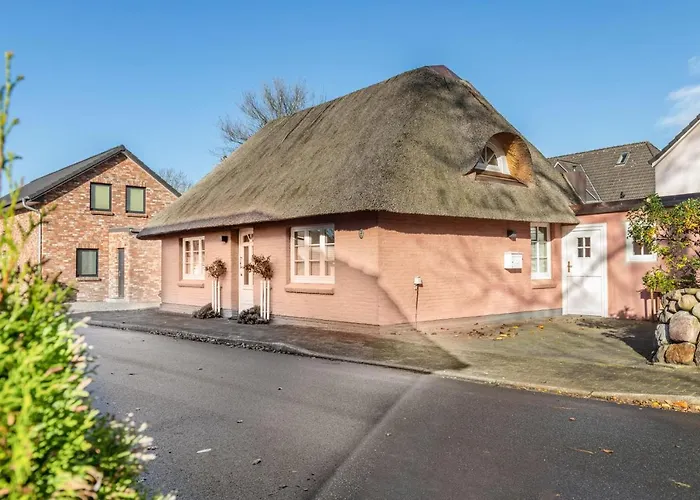 Jules Reetdachkate Mildstedt